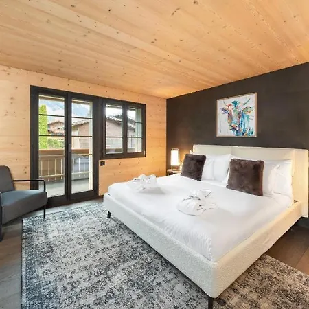 Apartment Three-bedroom In With Terrace *